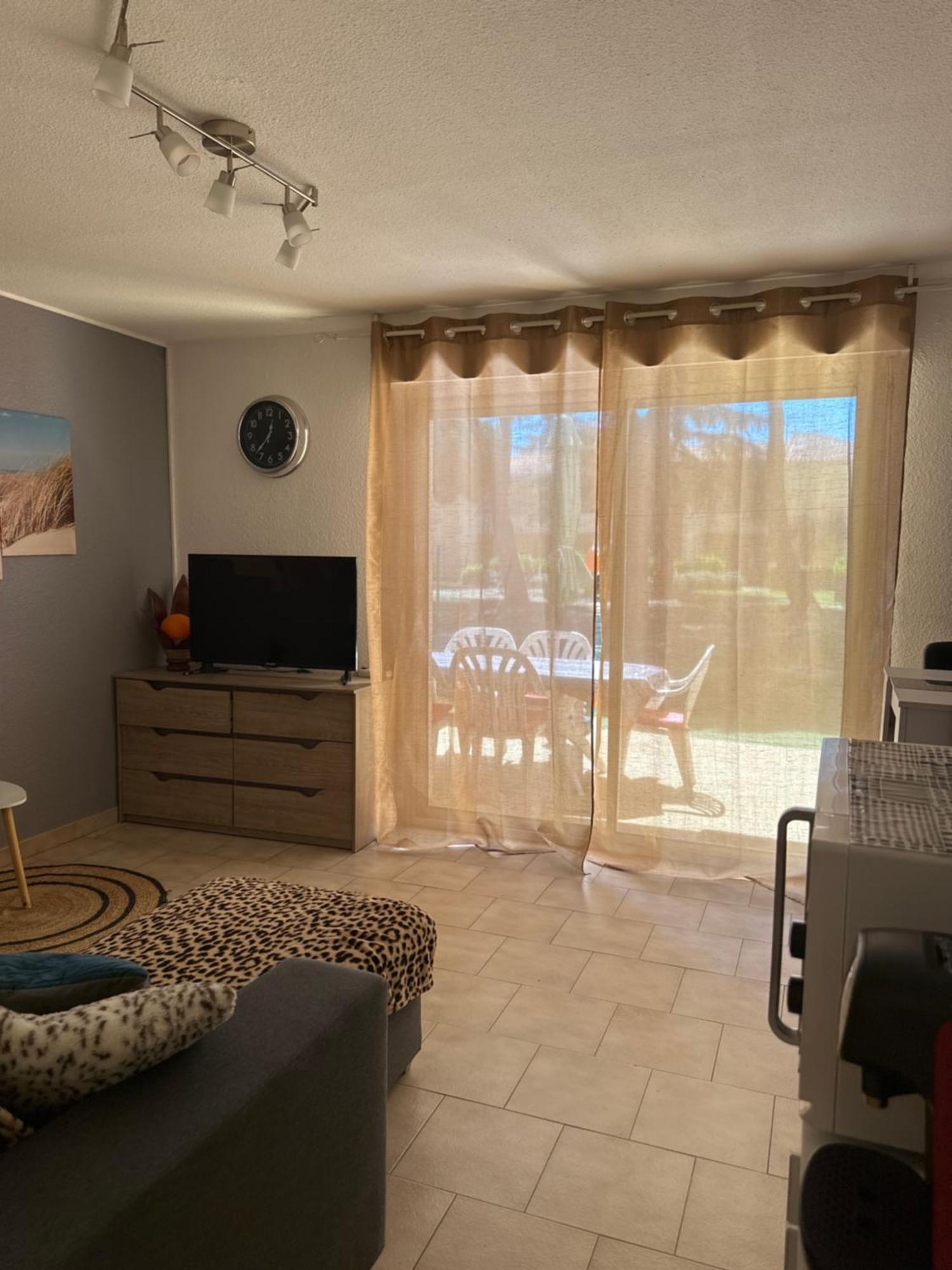 T2 Rdc A Canet En Roussillon Europa 4 Pers ,Piscine,Clim, Tennis, Parking Exterior photo