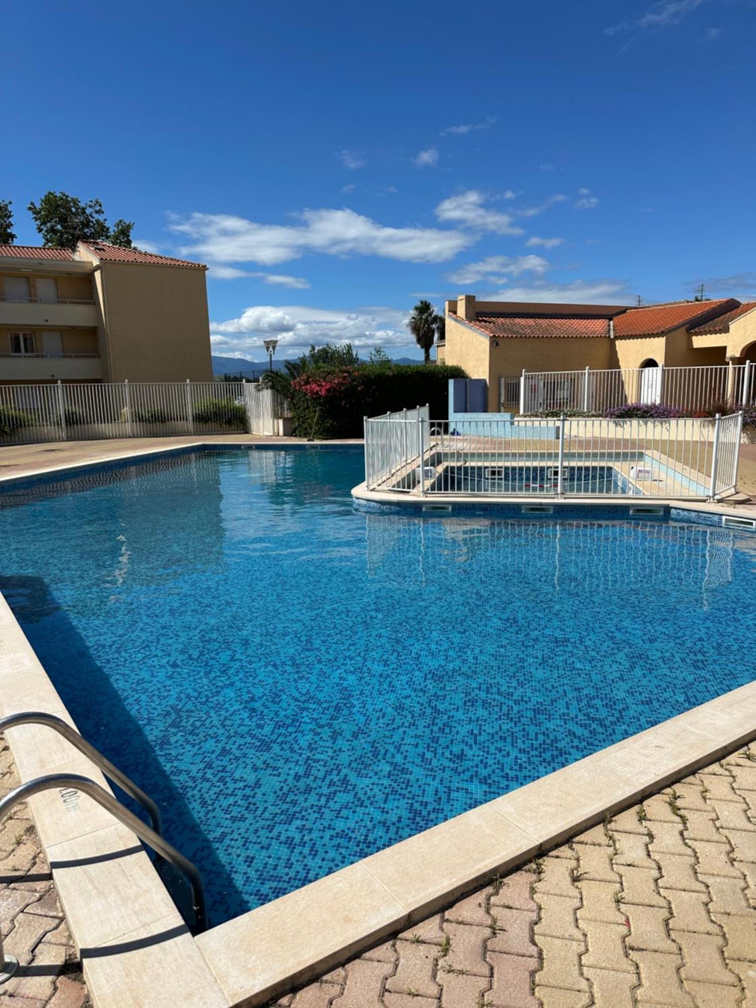 T2 Rdc A Canet En Roussillon Europa 4 Pers ,Piscine,Clim, Tennis, Parking Exterior photo